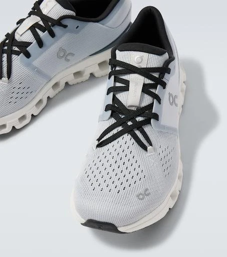 On Cloud X 4 running shoes 3