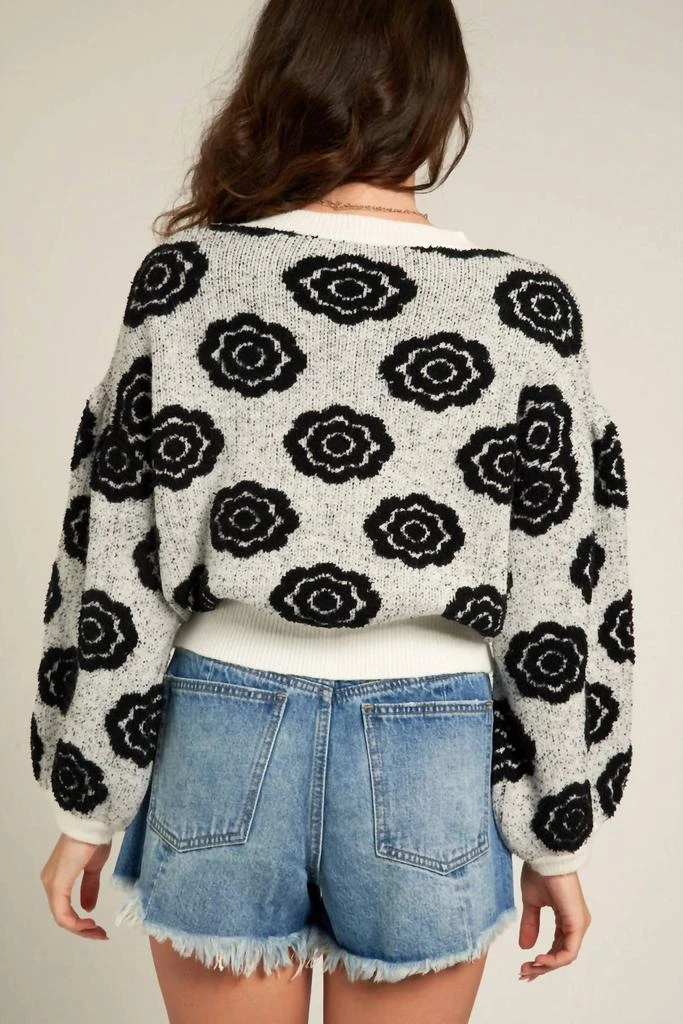 En Creme En Creme - Flower Pattern Sweater 3