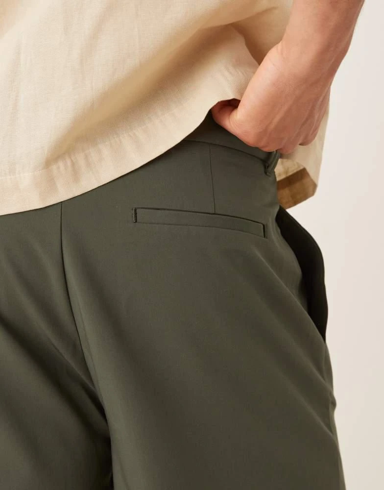 ASOS ASOS DESIGN oversized tapered trouser in green 5