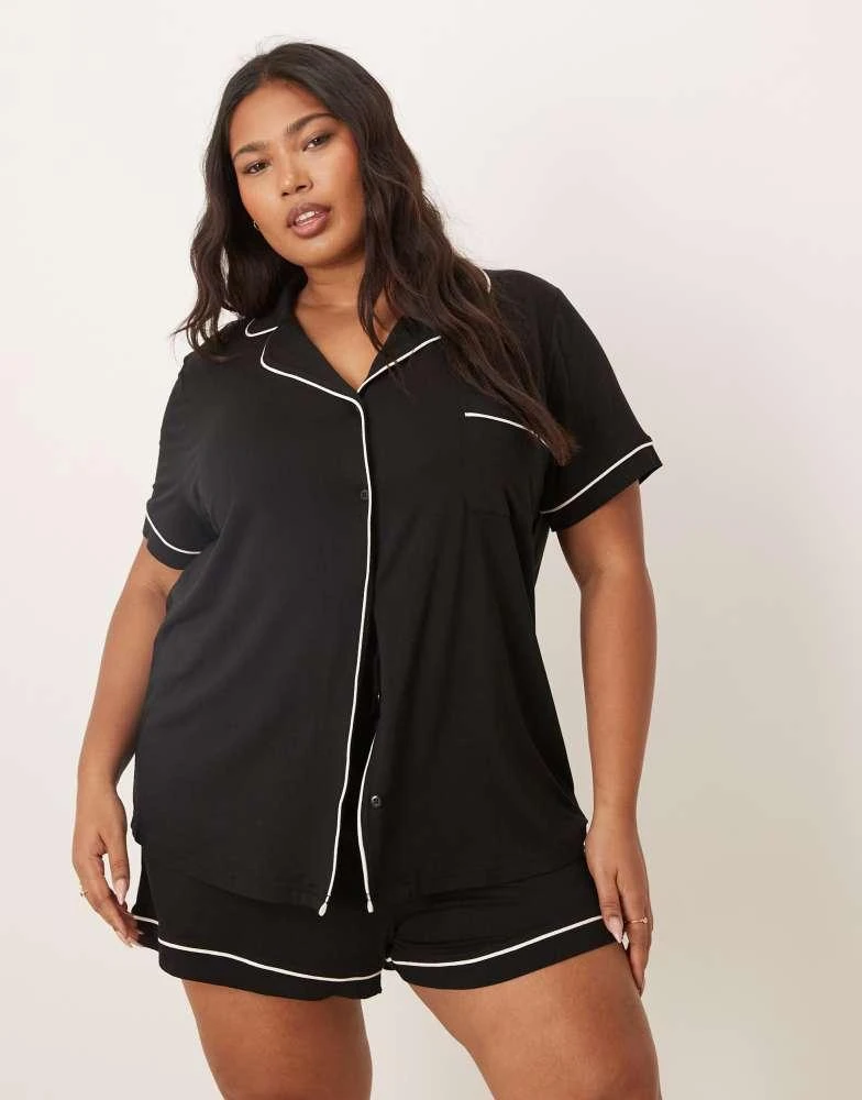 ASOS ASOS DESIGN Curve super soft short sleeve shirt and short pyjama set in black