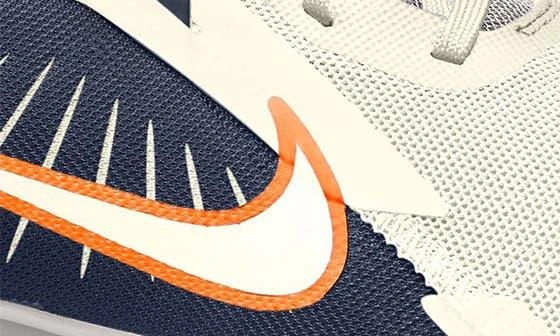 NIKE Quest 5 Road Running Shoe 4