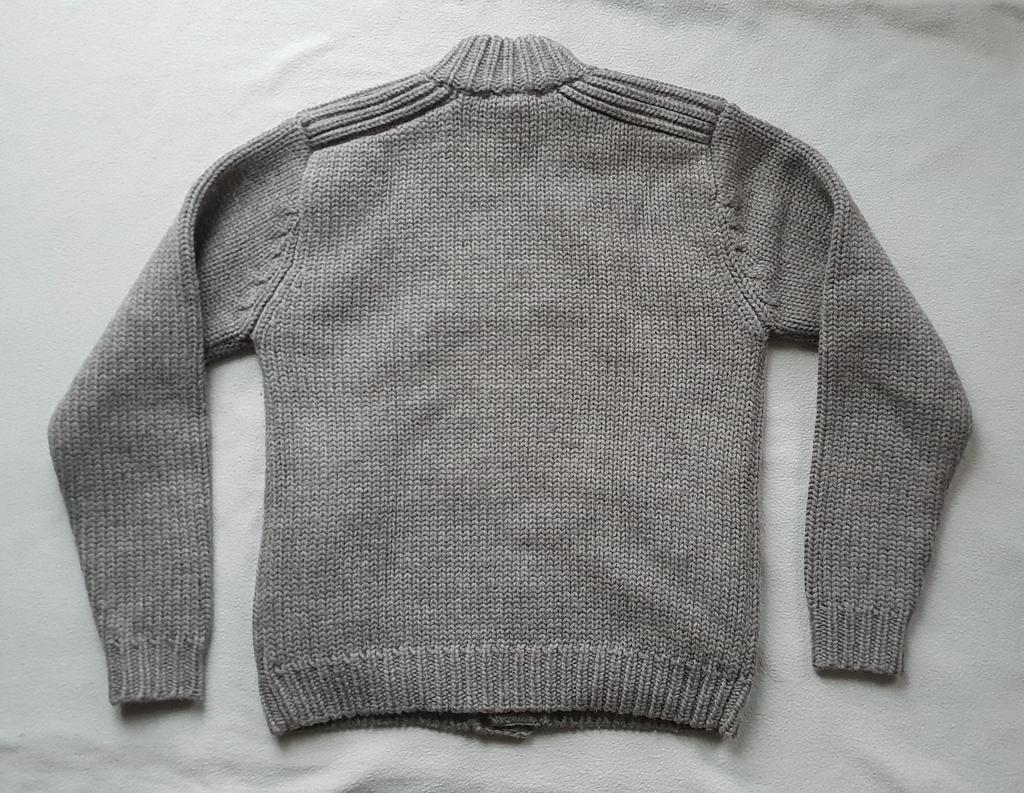 cos Grey very warm wool Cardigan Jacket with 2 pockets