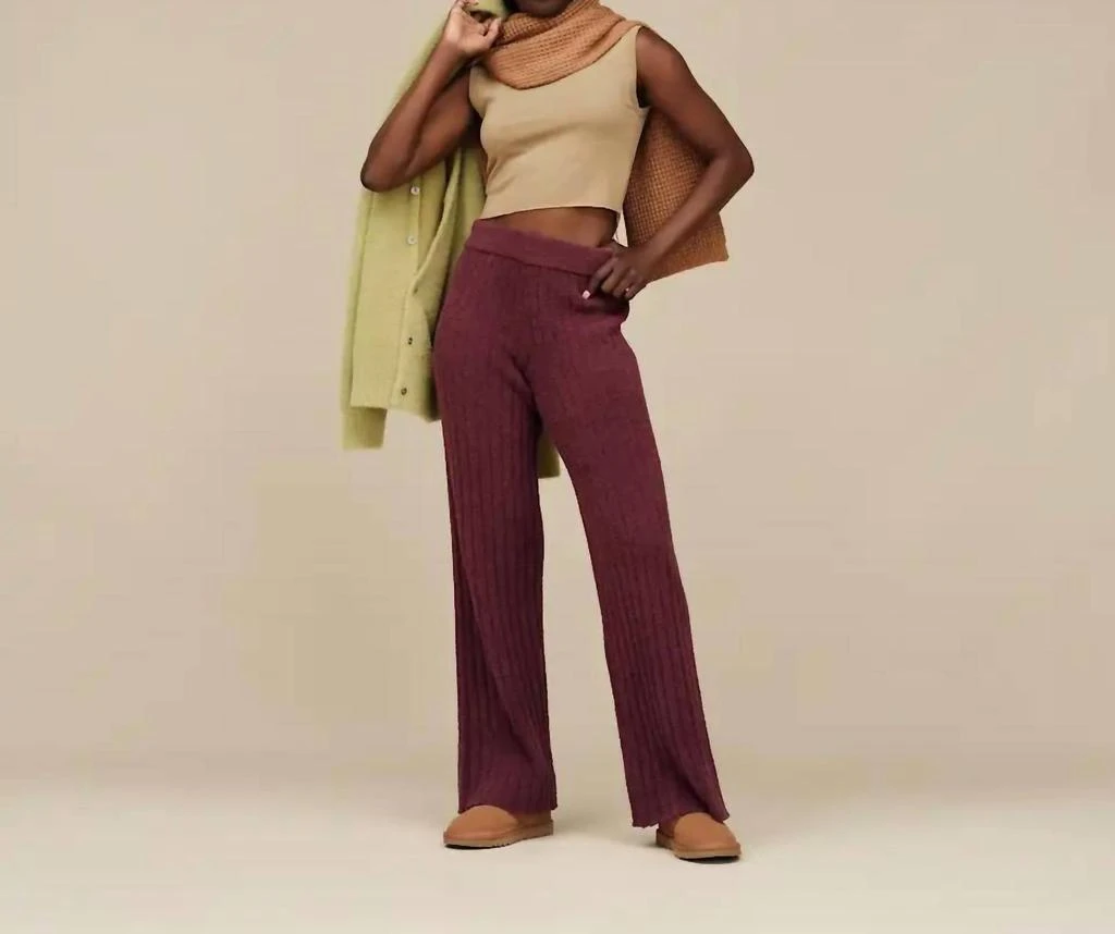 UGG Ugg - Women
s Neumel Boots 6