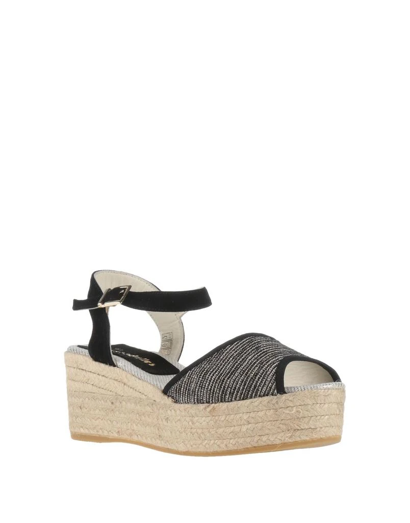 ESPADRILLES Espadrilles 2
