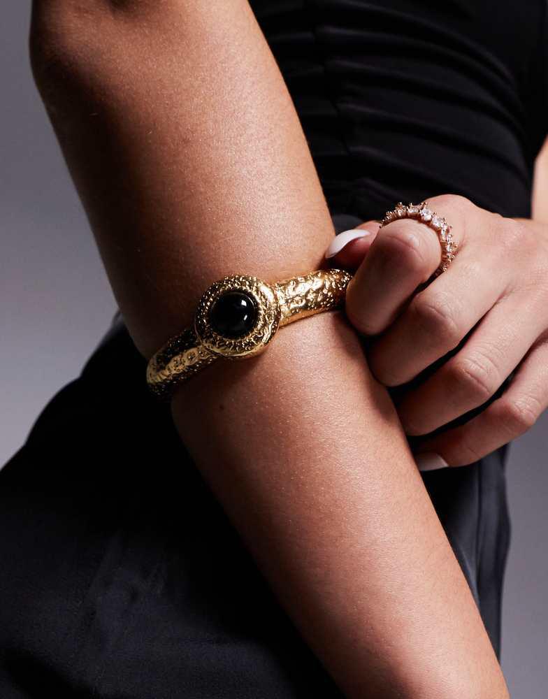 8 Other Reasons 8 Other Reasons cuff bracelet with black stone in 18k gold plated