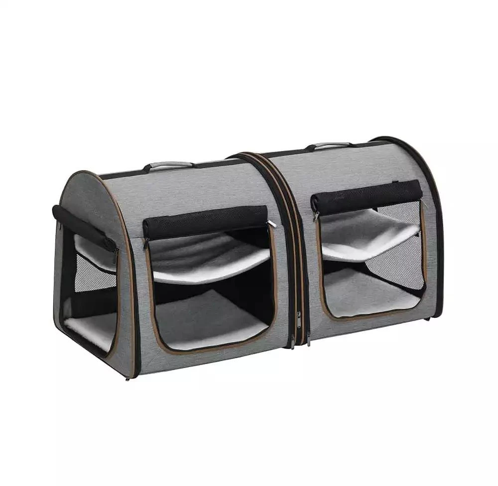 Zeus 
Ruta Travel Cat Crate Portable Soft-Sided Cat Carrier Bag 2