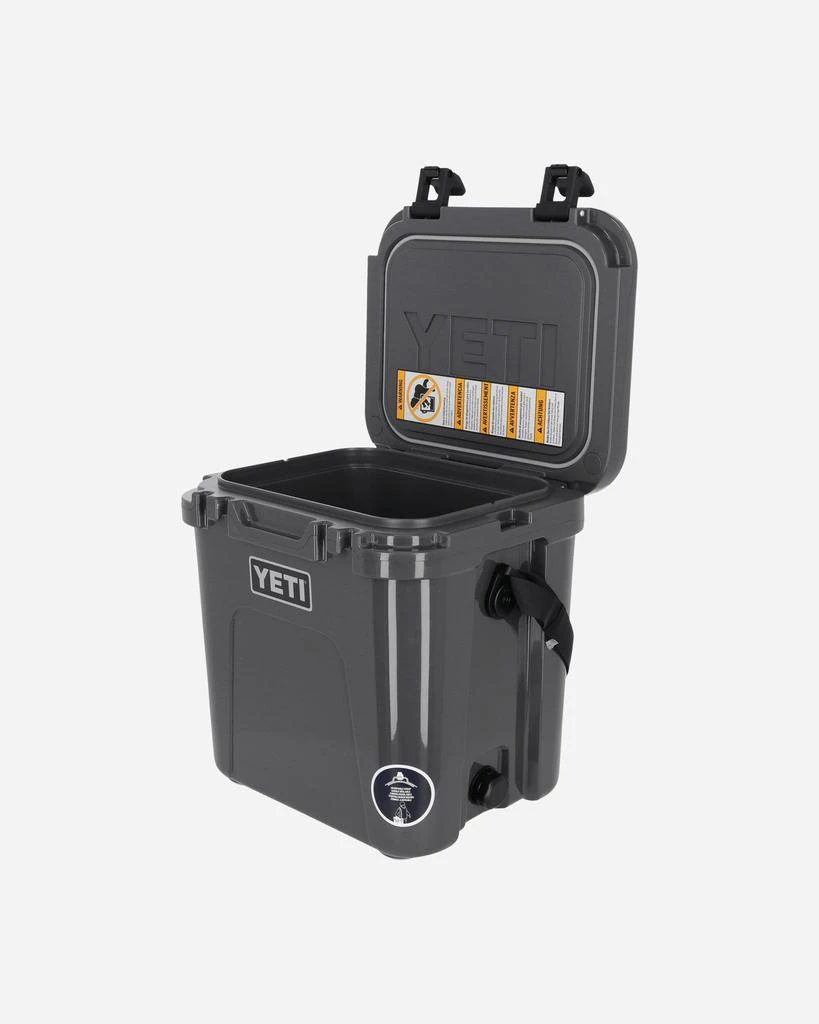 YETI Roadie 24 Cool Box Charcoal 5