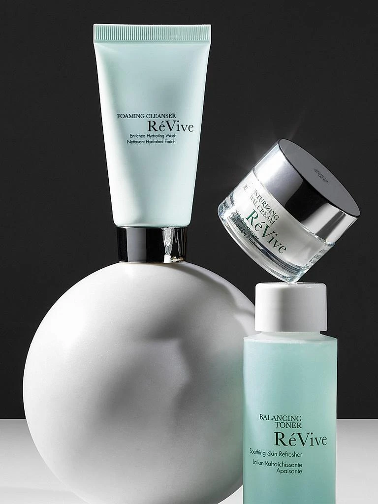 Revive Foaming Cleanser Enriched Hydrating Wash 2