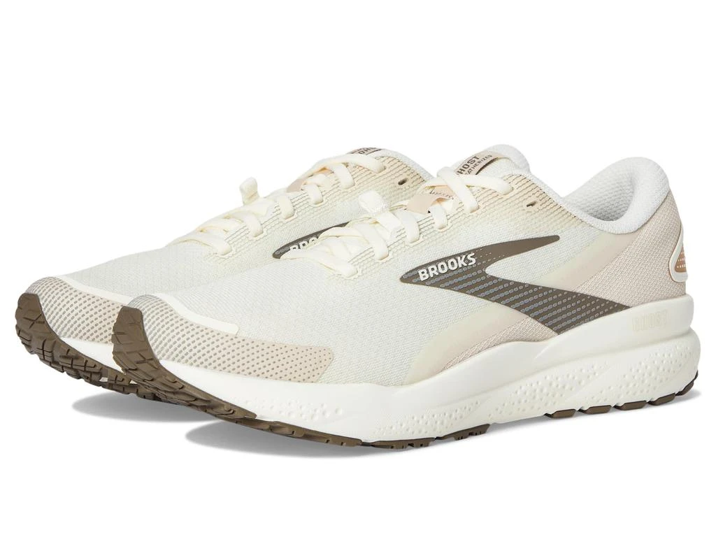 Brooks Ghost 16 Weatherized 1