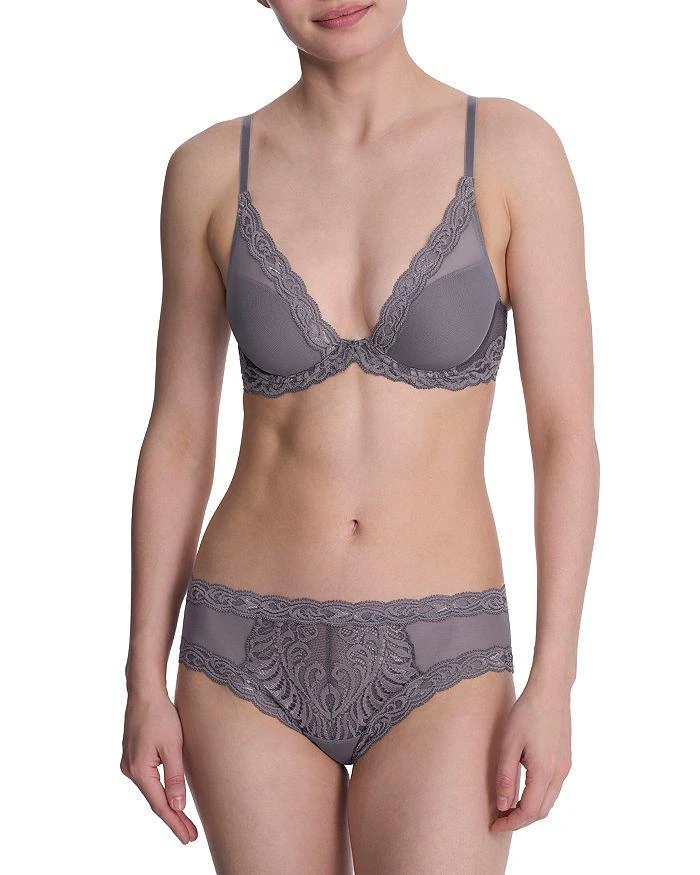 Natori Feathers Hipster 6