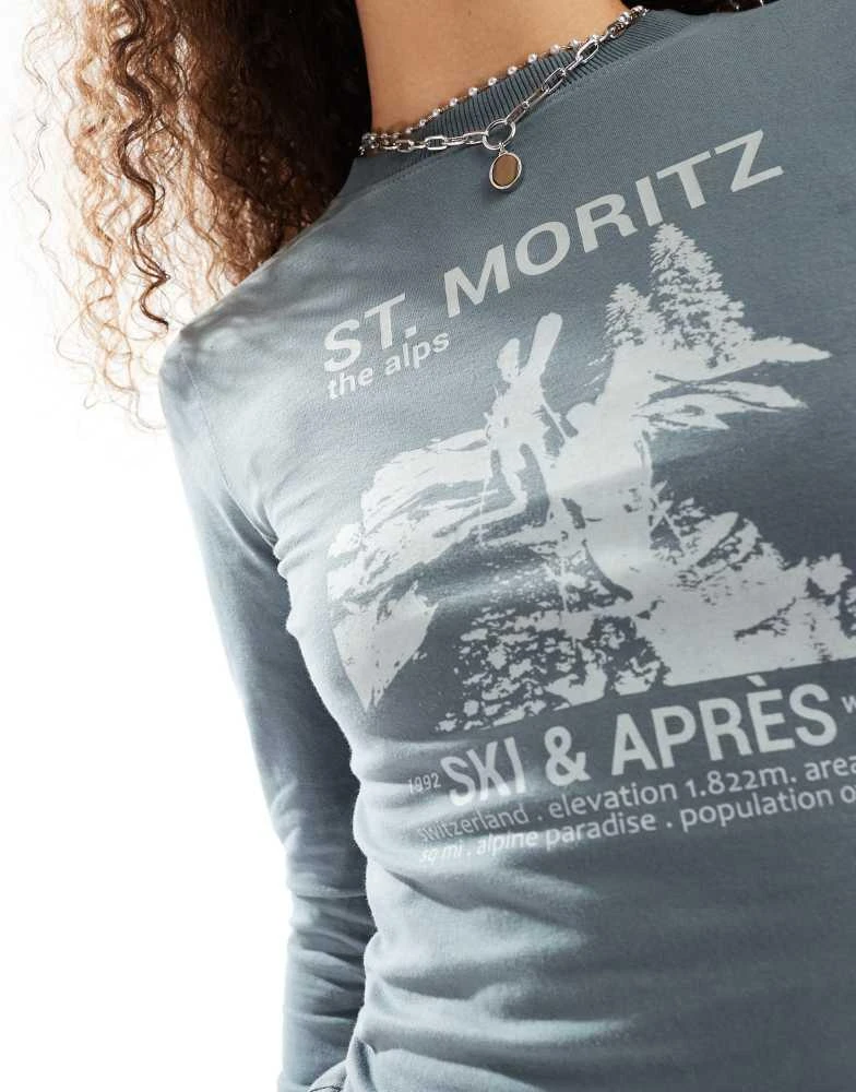 Daisy Street Daisy Street long sleeve fitted grunge t-shirt with st moritz logo in grey 4