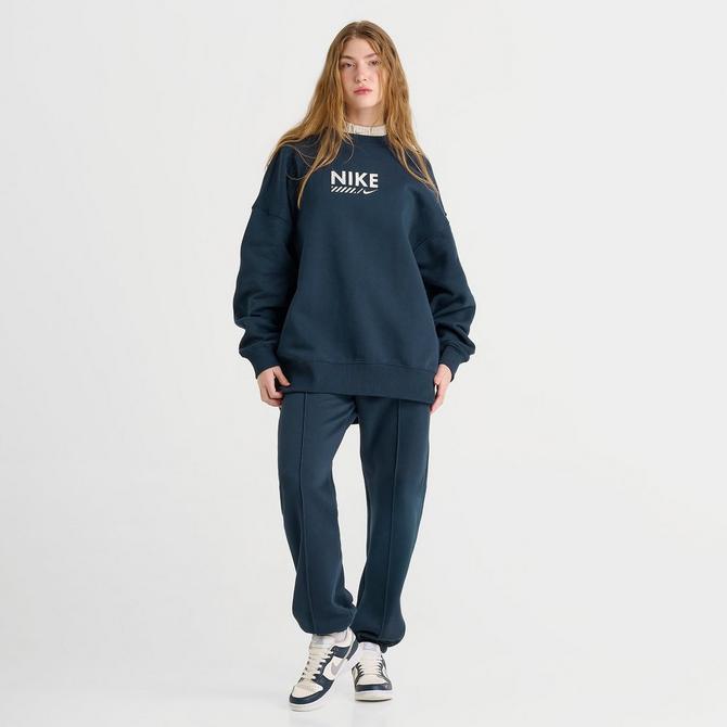 blue nike crewneck womens