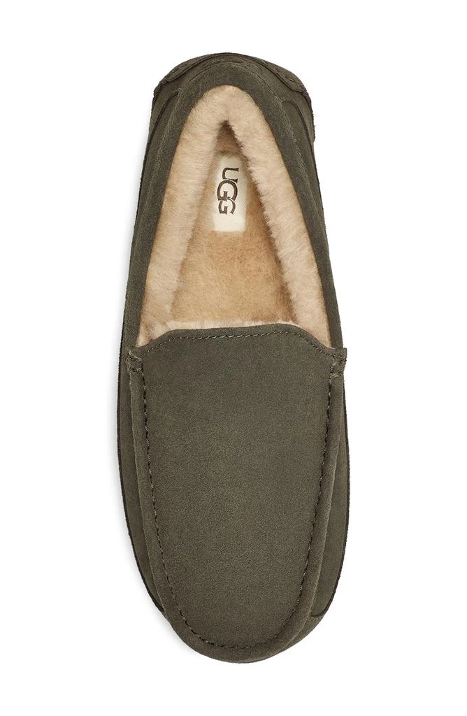 UGG Ascot Slipper 4