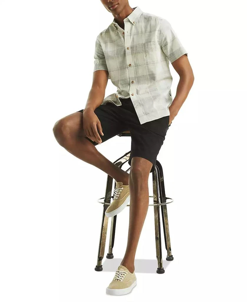 Nautica Men's Short Sleeve Button-Down Plaid Oxford Shirt 3