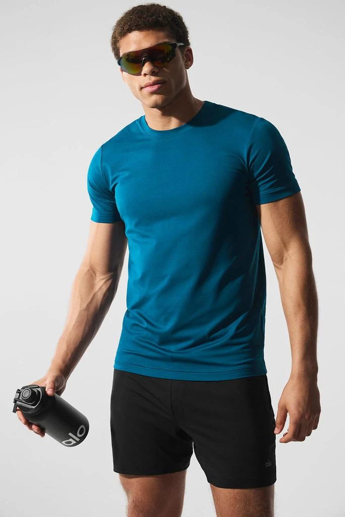 Alo Conquer Reform Crewneck Short Sleeve - Eclipse Blue 1