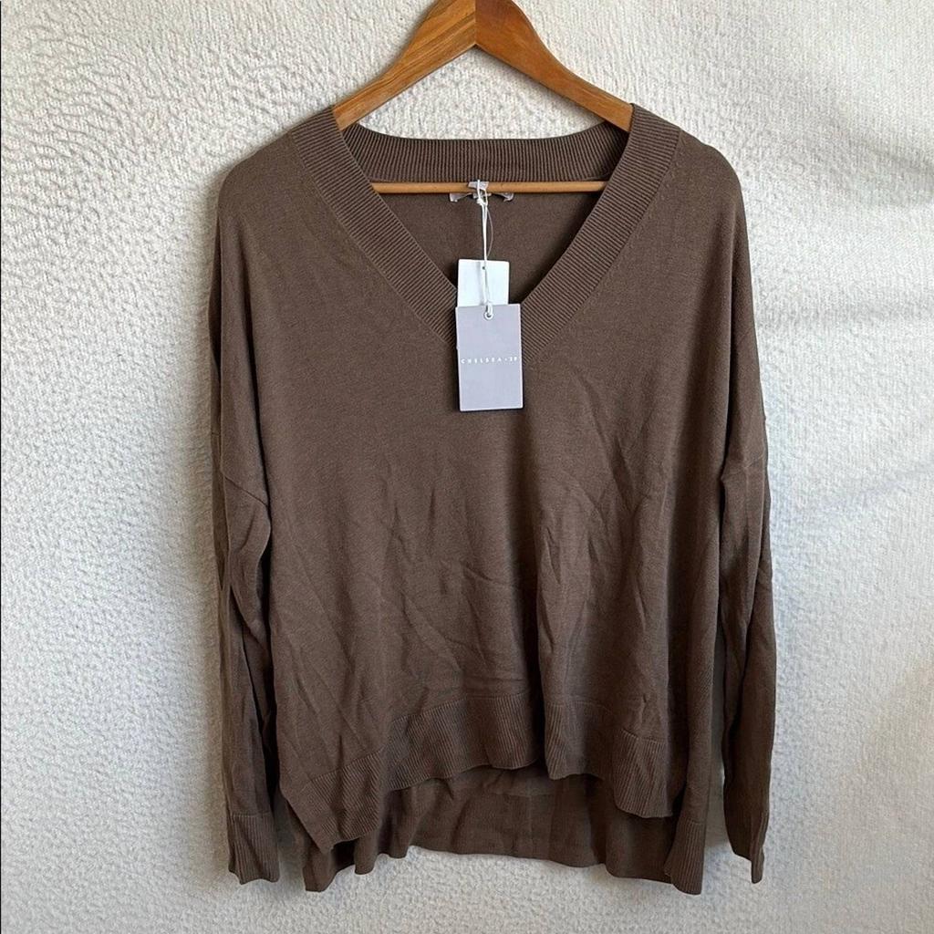 Chelsea28 Chelsea28 - V-neck Sweater