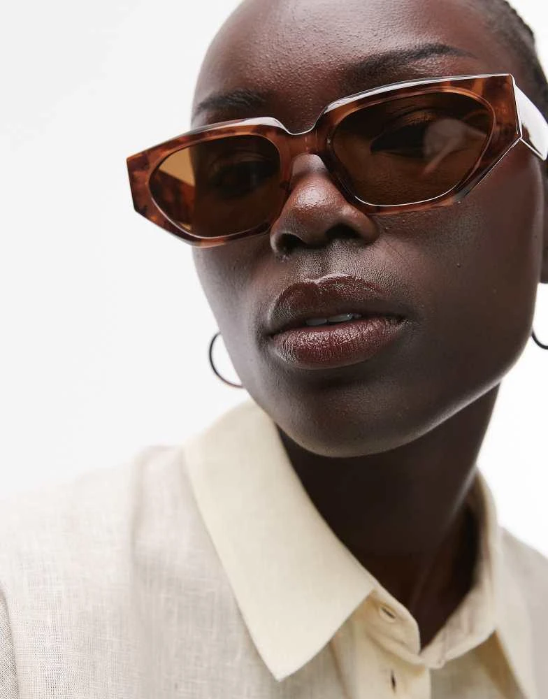 Topshop Topshop Croatia angular cat eye sunglasses in brown tort 3