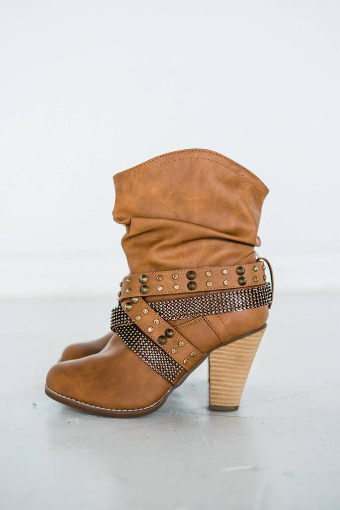 Not Rated Women's Short Change Booties