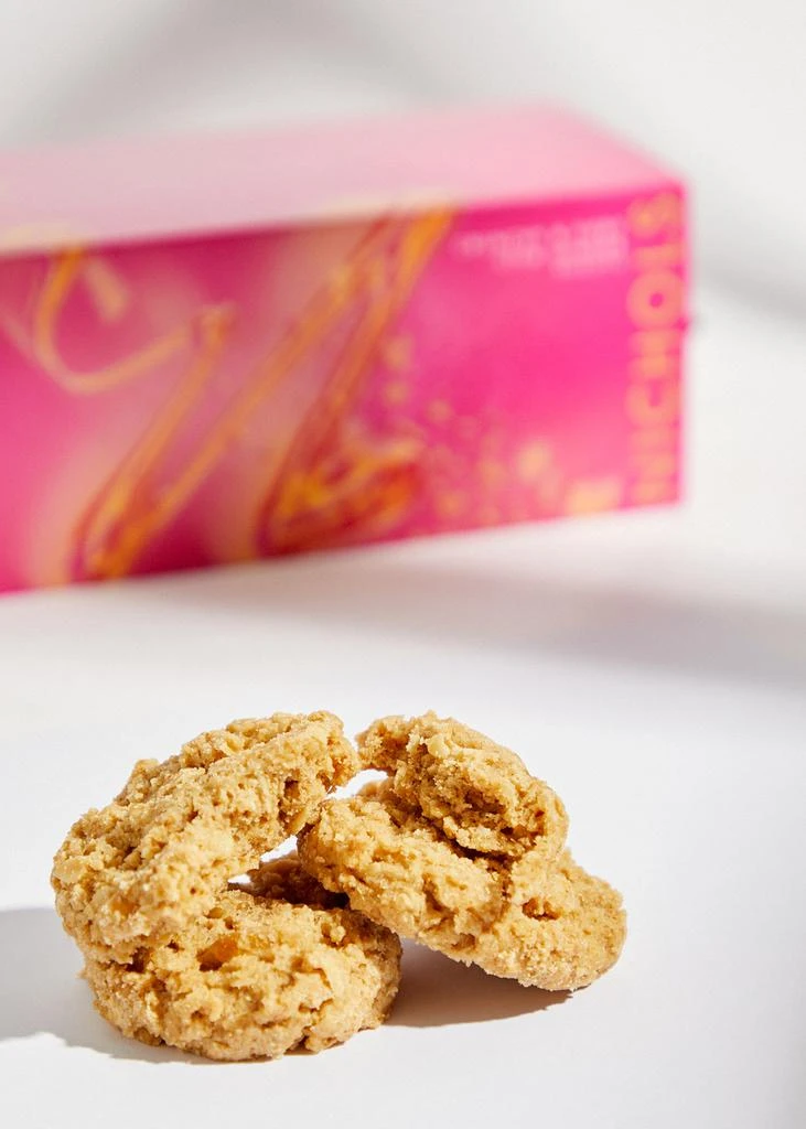 Harvey Nichols Gluten Free Stem Ginger Biscuits 200g 2