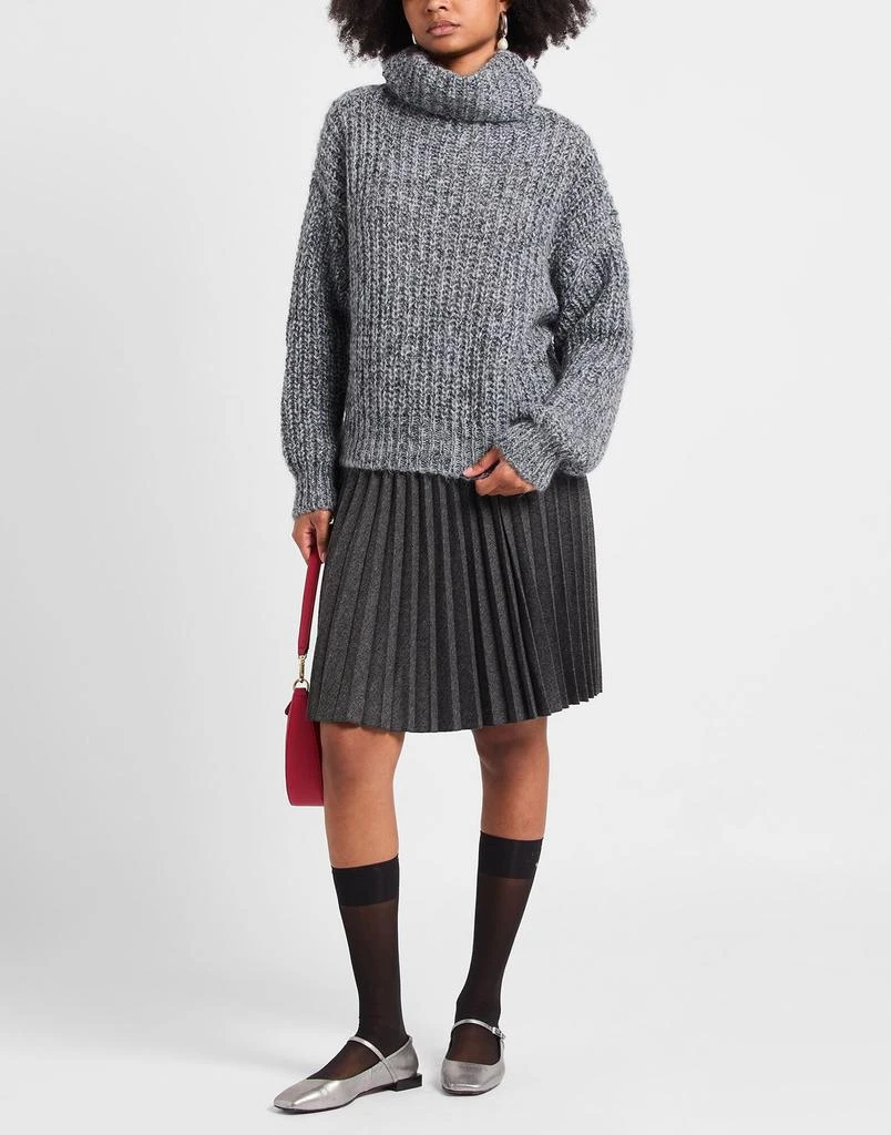 Manila Grace Turtleneck 2