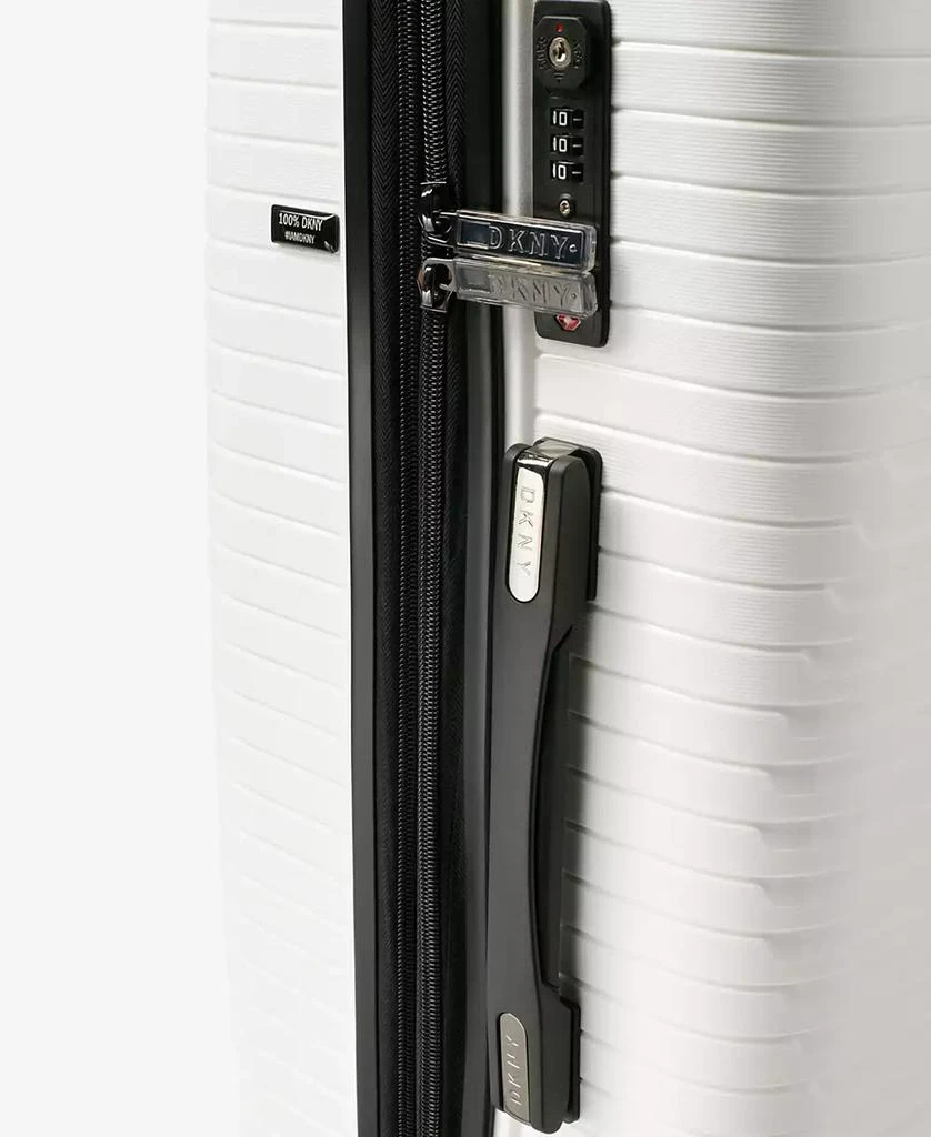 DKNY 28" Central Point Upright Spinner 8