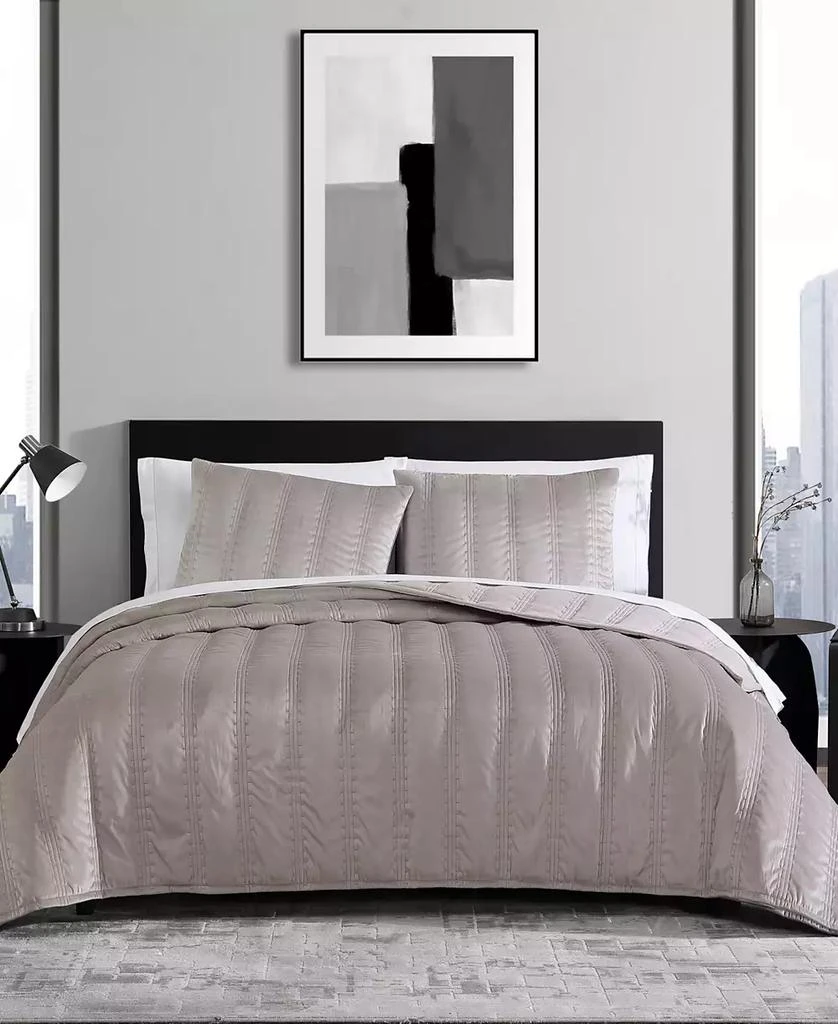 Vera Wang Linear Stitch Velvet 3-Pc. Quilt Set 1