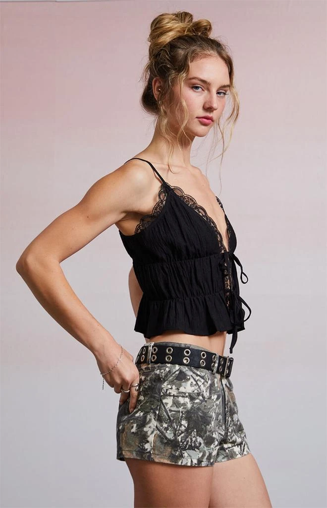 KENDALL & KYLIE Quinn Tie Front Lace Trim Tank Top 3