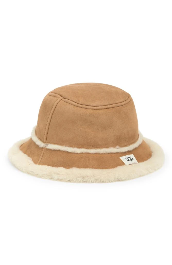 UGG Genuine Shearling 
Sheepskin Bucket Hat