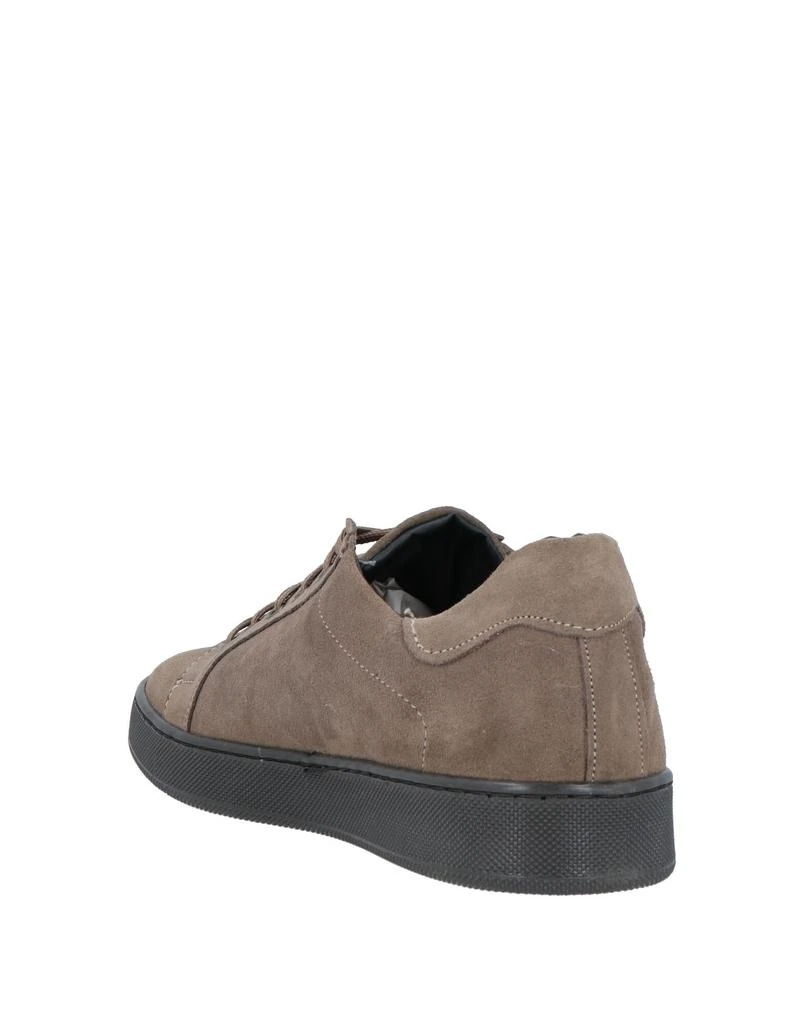 TSD12 Sneakers 3