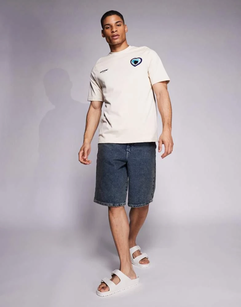 Sixth June Sixth June contrast embroidered heart detail t-shirt in beige 2