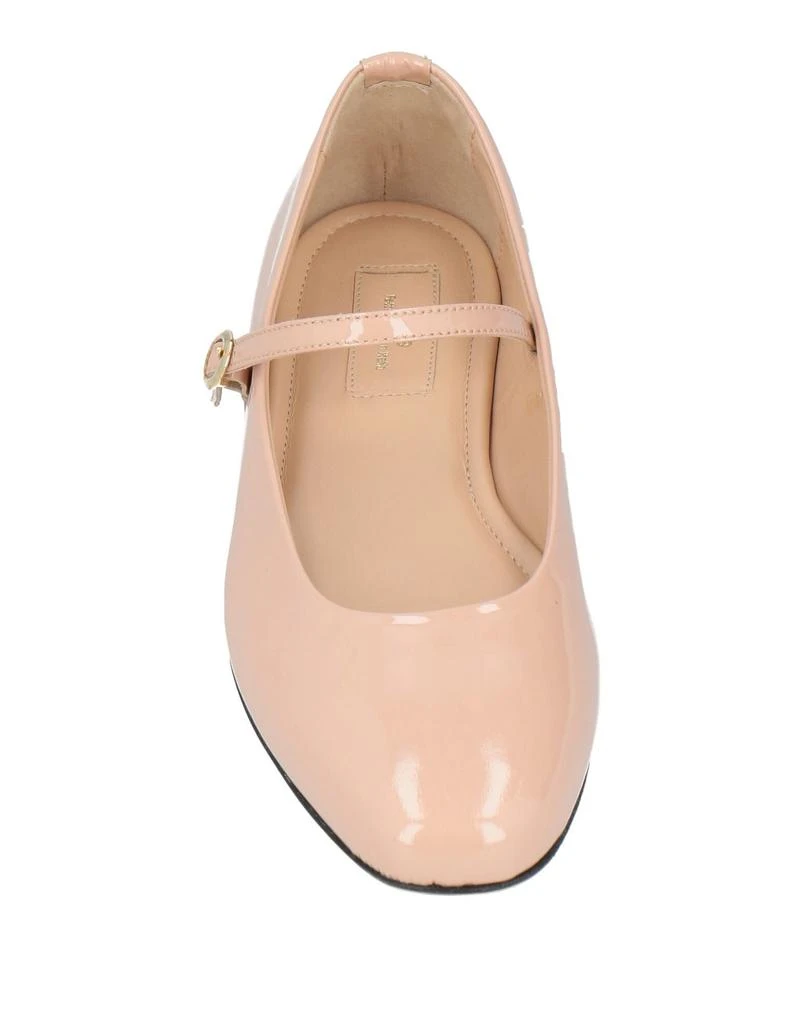 AME Footwear 4