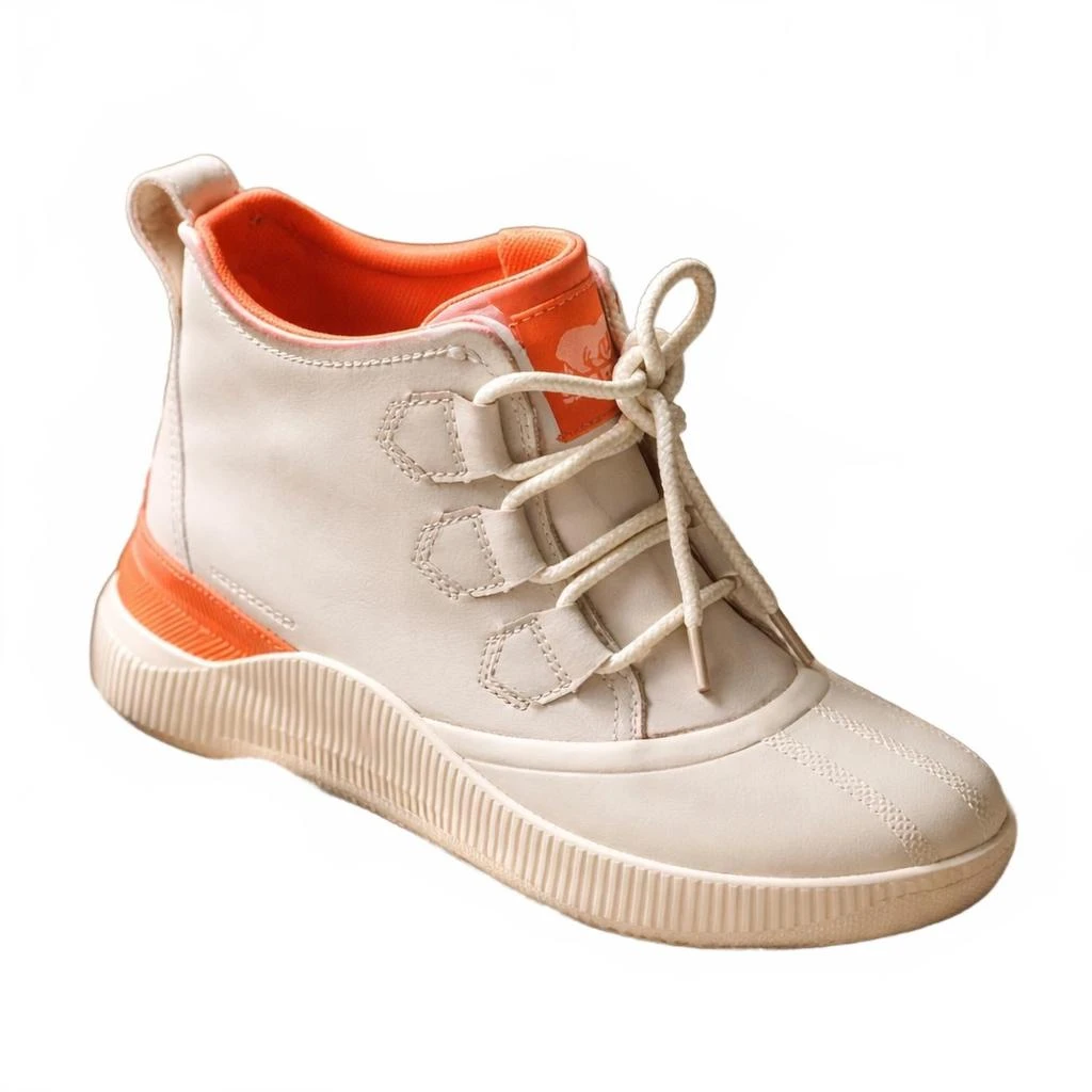 SOREL Women
s Out N About Iii Classic Wp Bootie In Bleached Ceramic, Omptimized Orange