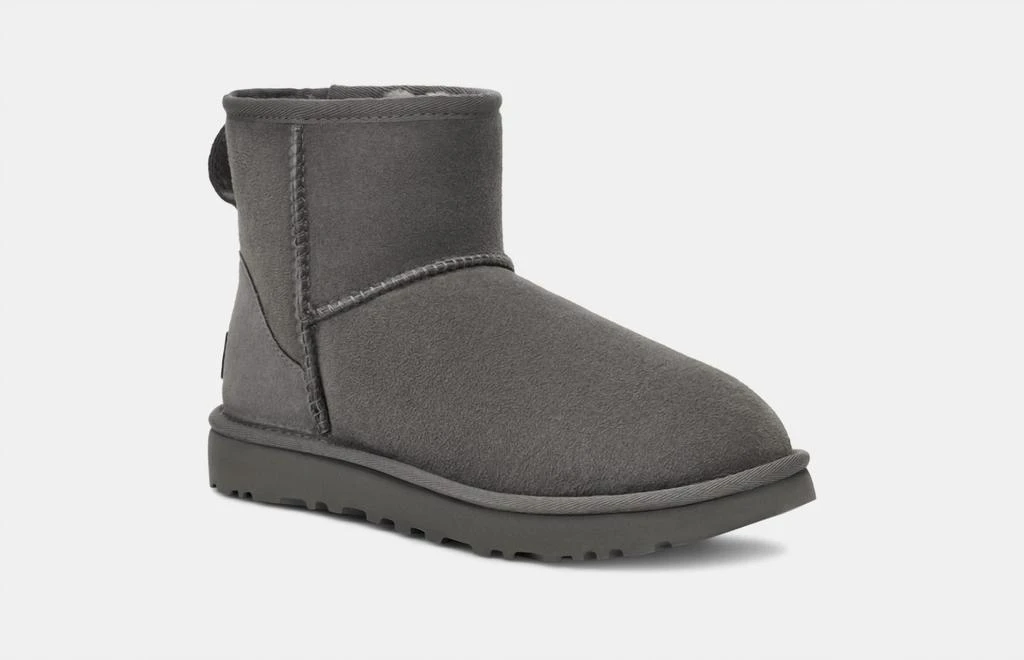 UGG Ugg - Women
s Classic Mini II Boot 2
