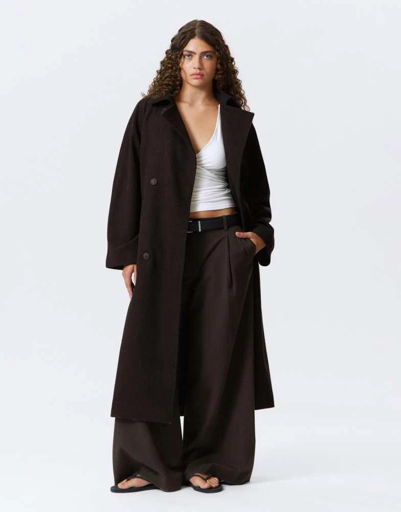 Weekday Weekday Kia wool blend oversized coat with tie waist detail in dark brown melange 4