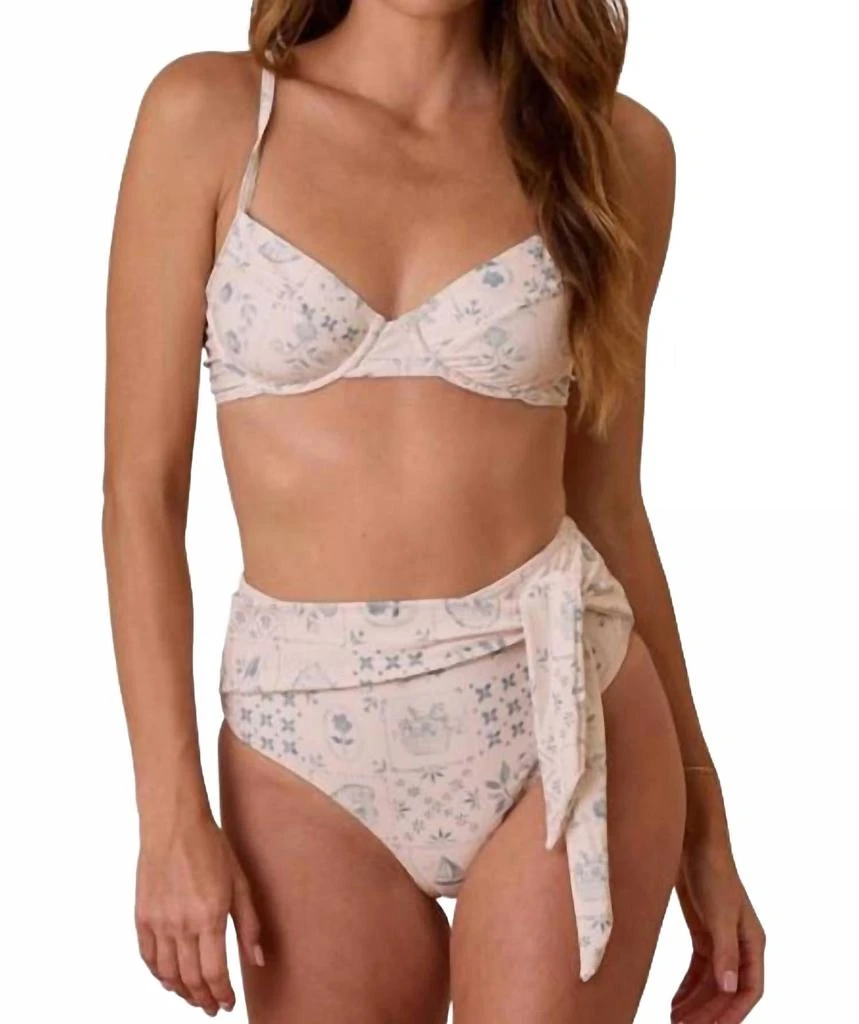 Rylee + Cru Retro Bikini Top In Natural