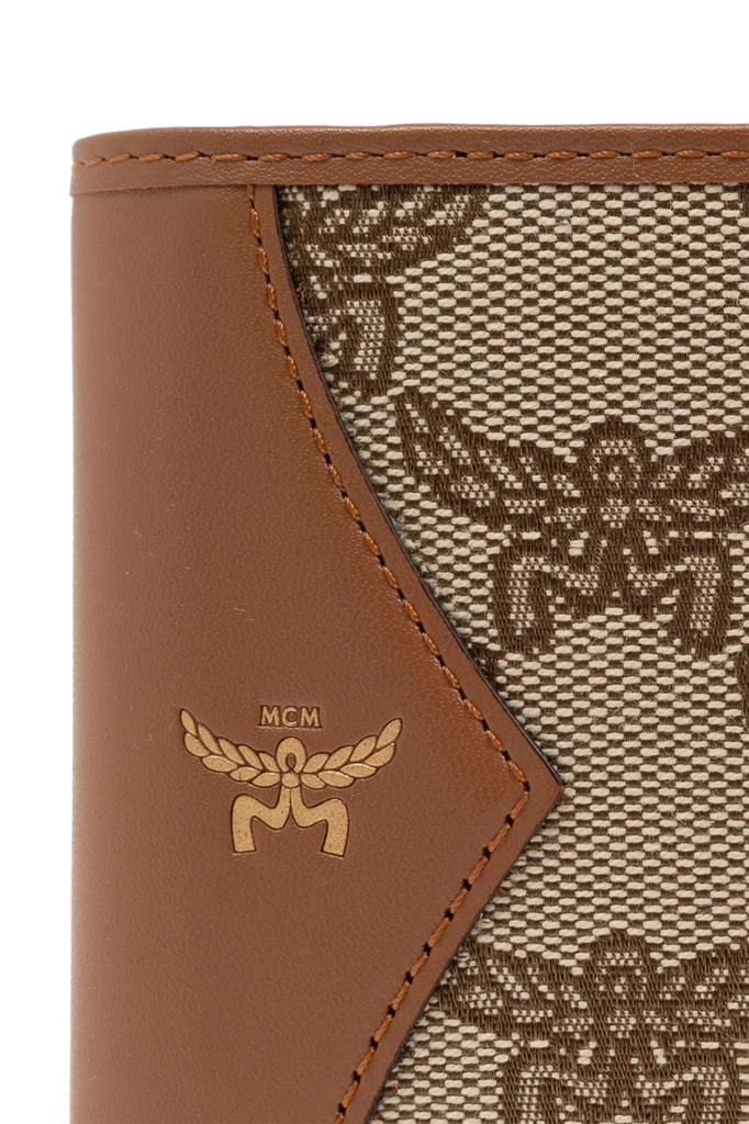 MCM Foldable wallet with logo 5