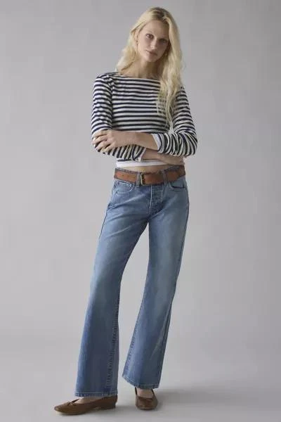 BDG BDG Teo Relaxed Low-Rise Bootcut Jean 1