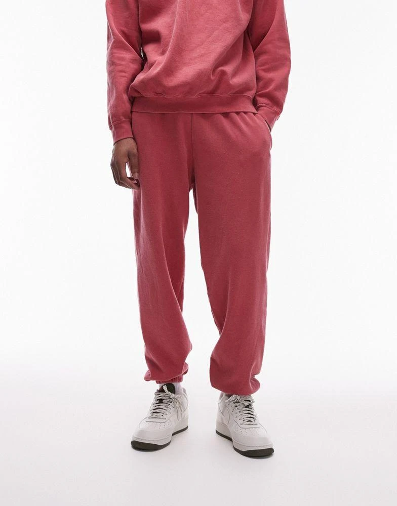 Topman Topman vintage wash oversized jogger in red 5