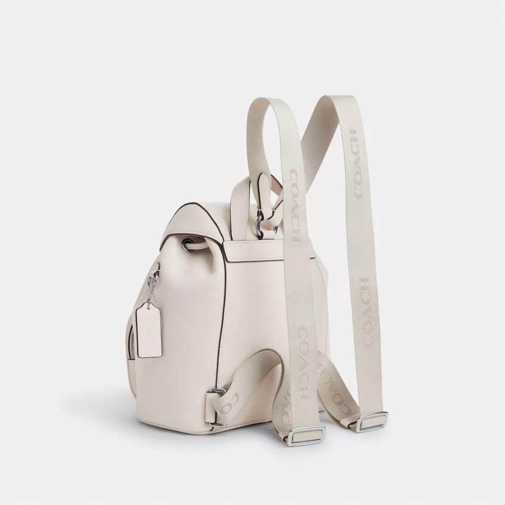 新作【COACH 】Pace Backpack☆バックパック☆ 納得の可愛いさ♪ $_57.JPG?set_id=880000500F