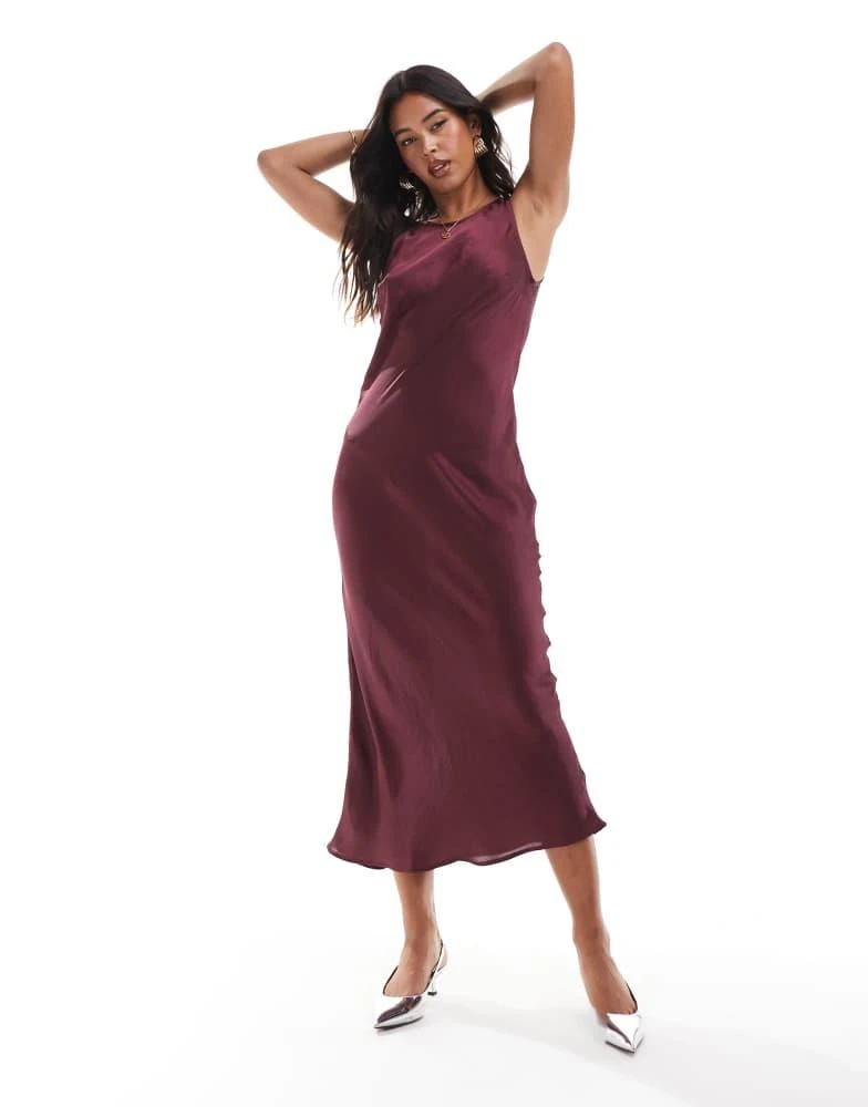 Stradivarius Stradivarius satin midi dress in burgundy 1