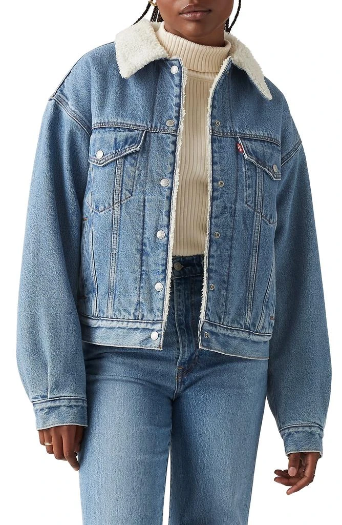 Levi
s 
90s Faux Shearling Lined Denim Trucker Jacket