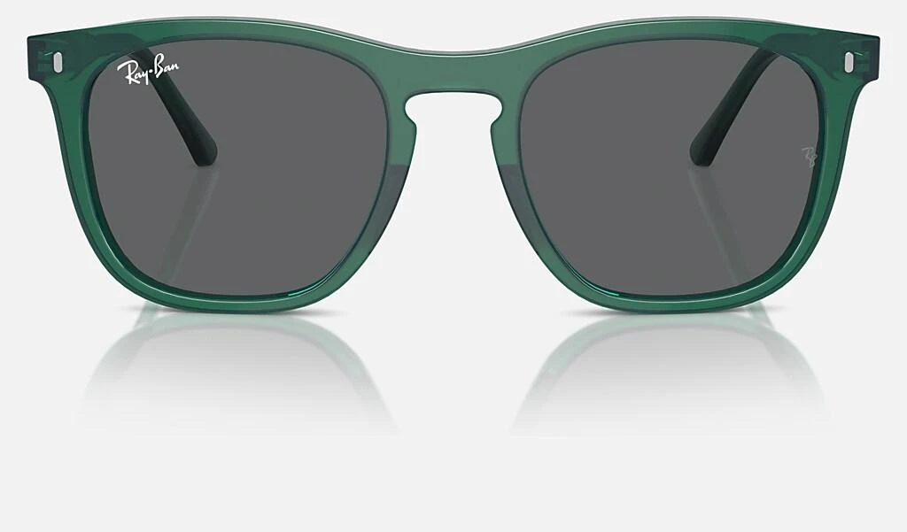 Ray-Ban RB2210 2