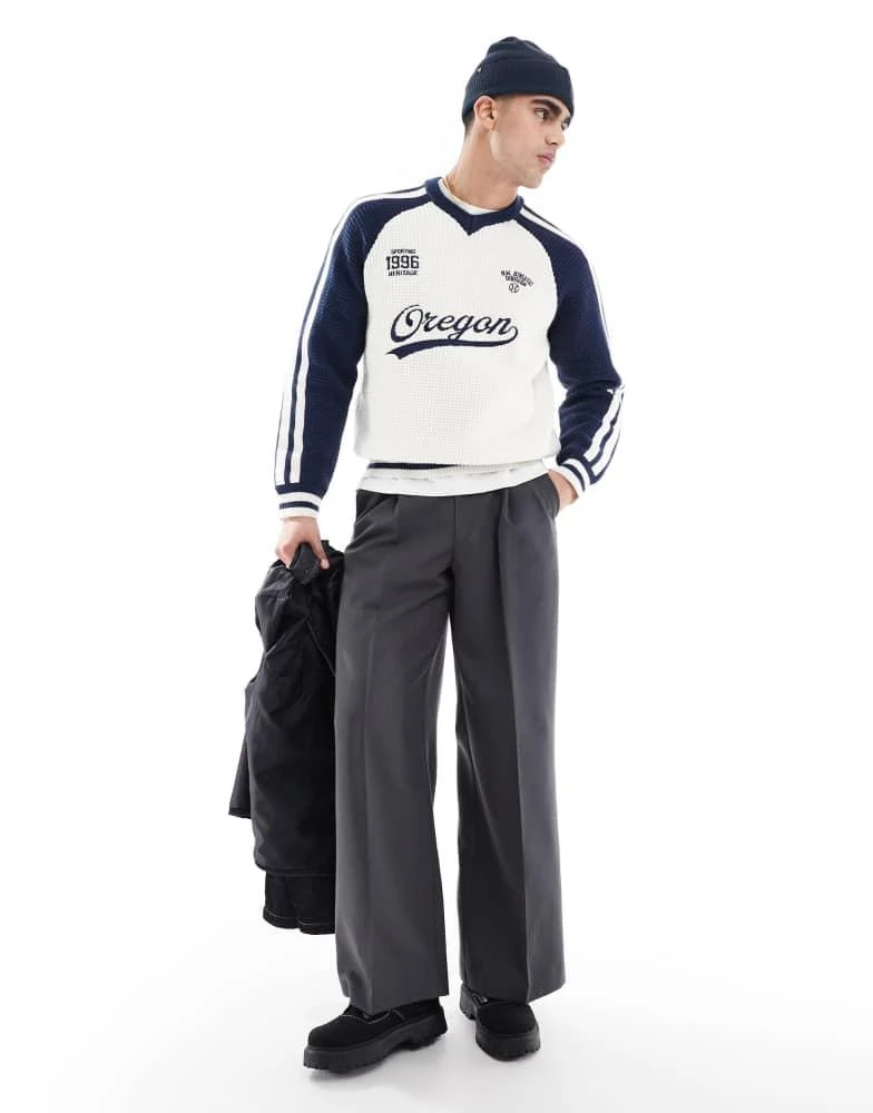 Bershka Bershka retro sports knitted jumper in ecru 2