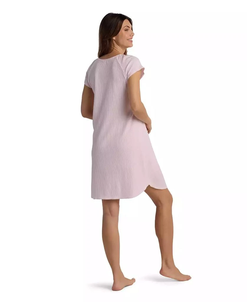 Shop Women's Short Sleeve Solid Night Dress on Sale at BeyondStyle  Get  61% Off Women's Short Sleeve Solid Night Dress with Limited-Time Flash  Deals, Exclusive Discounts, and Special Offers. Enjoy Unbeatable
