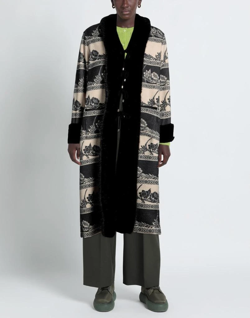 GIL SANTUCCI Coat 2