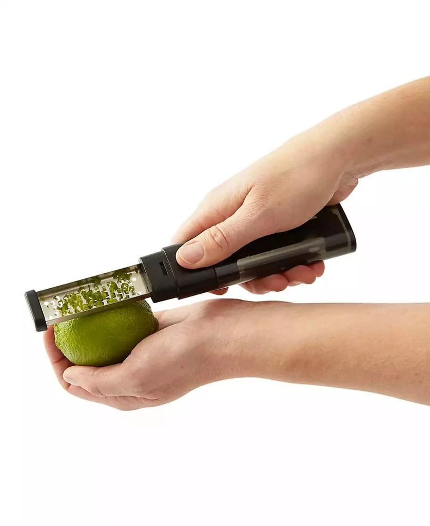 Rabbit 3-in 1 Cocktail Garnish Tool 4