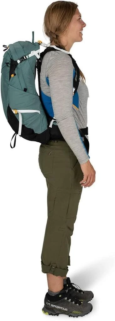 Osprey Osprey Sirrus 24L Women
s Hiking Backpack, Succulent Green 9
