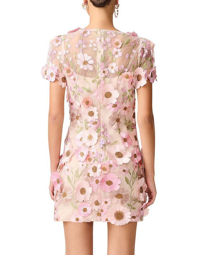 Elliatt Elle Appliqu Mini Dress - Dresses & Skirts - Free Shipping -  BeyondStyle