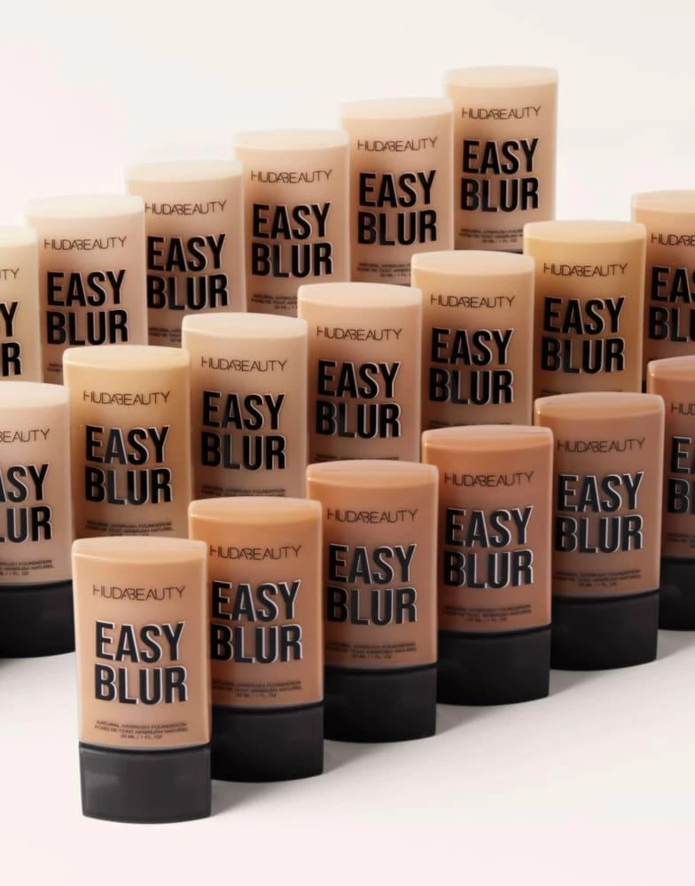 Huda Beauty Huda Beauty Easy Blur Foundation 4