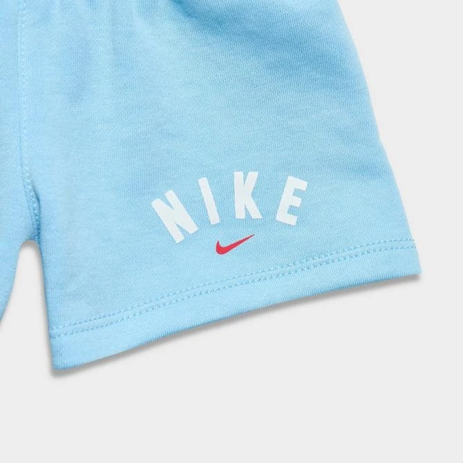 NIKE Infant Nike T-Shirt and Shorts Set 5